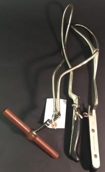 Forceps, Axis traction